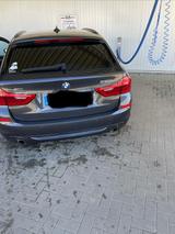 BMW 530i xDrive Touring A - - BMW 530 von privat