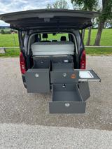 Citroën Berlingo XL + Ello Campingbox + Zubehör 