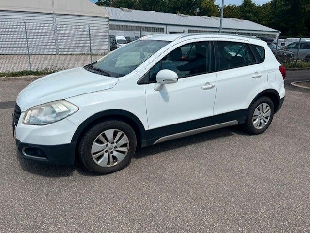 Suzuki (SX4) S-Cross