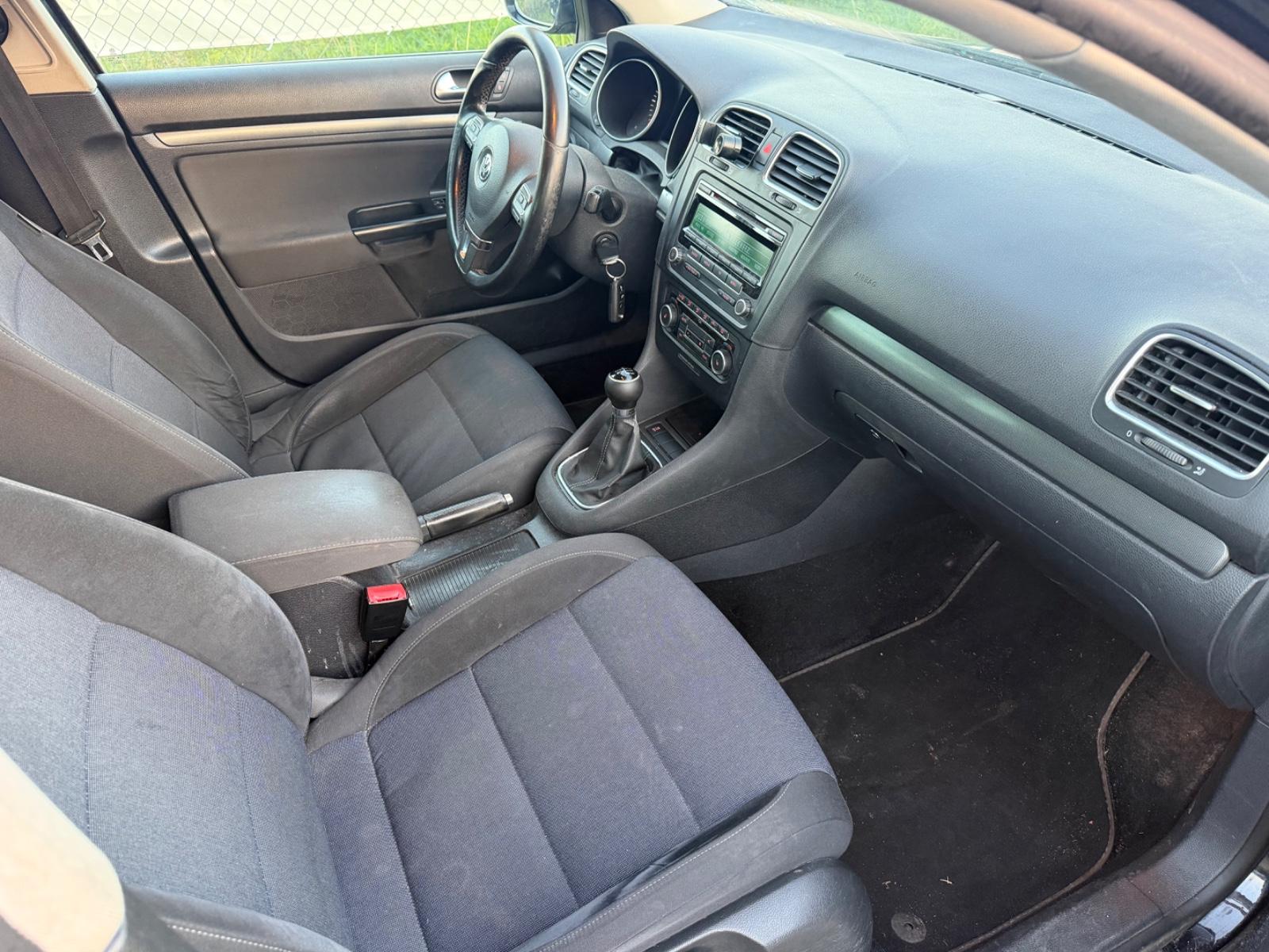 Volkswagen Golf 2012 — photo 10