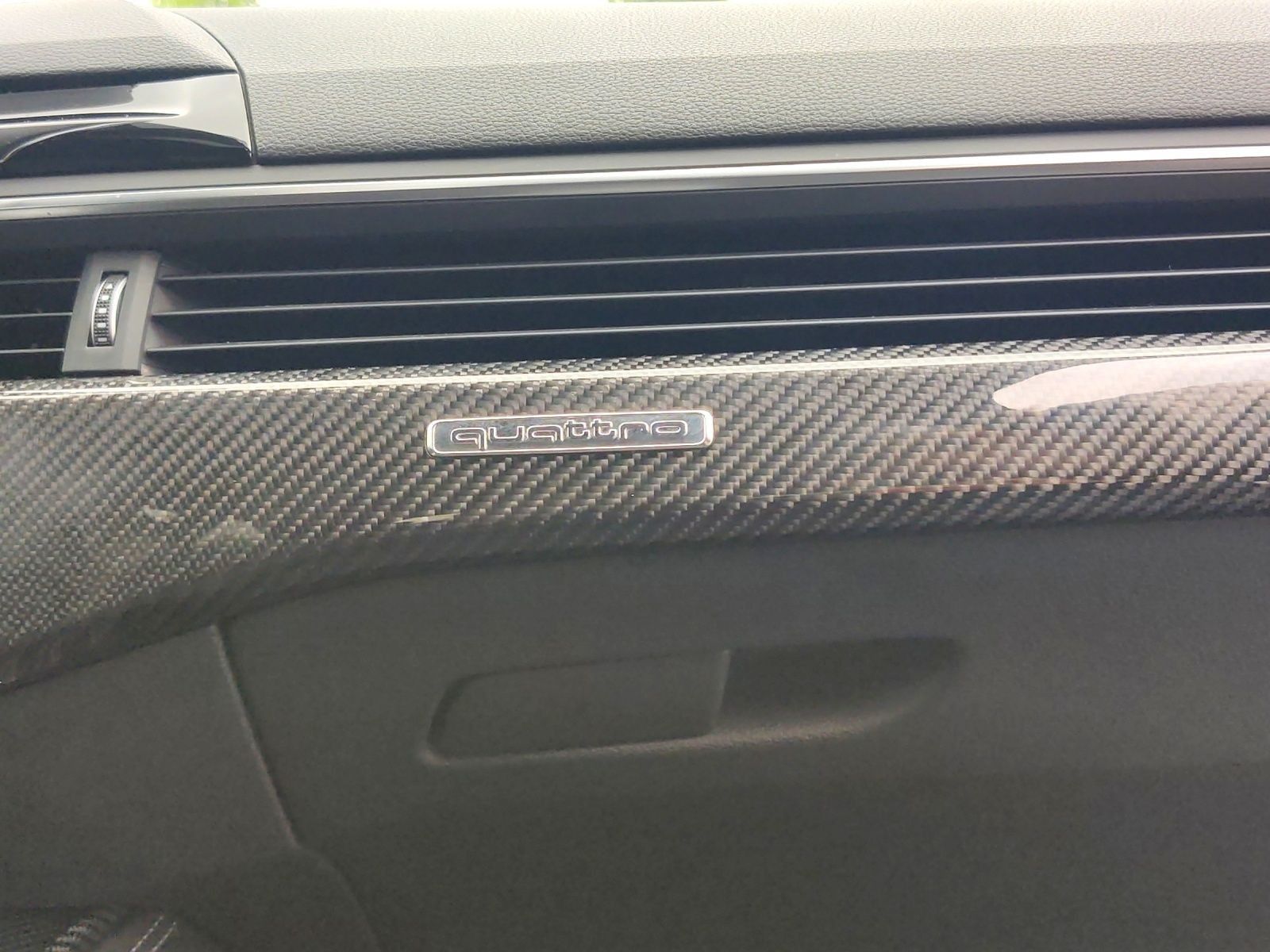 Audi A4 - Bild 24