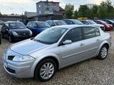 Renault Megane 1.6 Klimaaut/keyless/PDC/72 TKM/TÜV neu! - Renault Megane Gebrauchtwagen in Leipzig