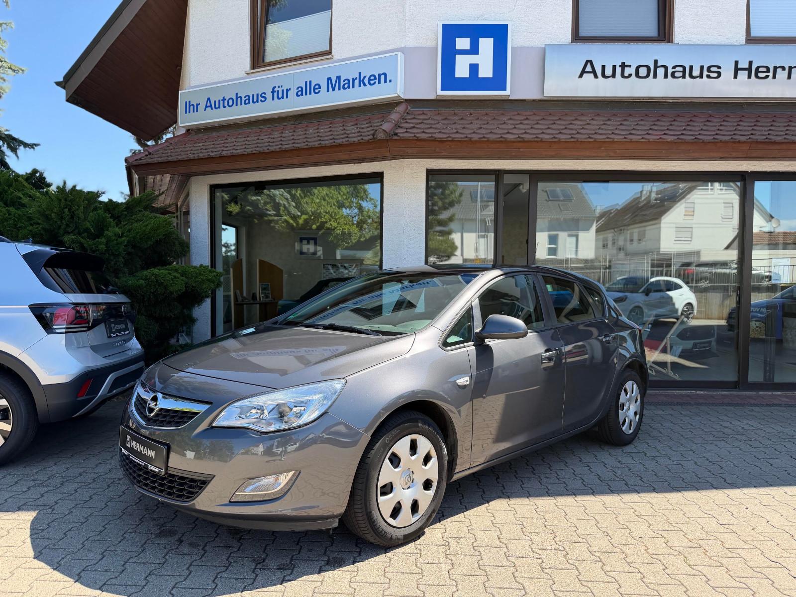 Opel Astra J Lim. 5-trg. Design Edition/8-fach/Servic