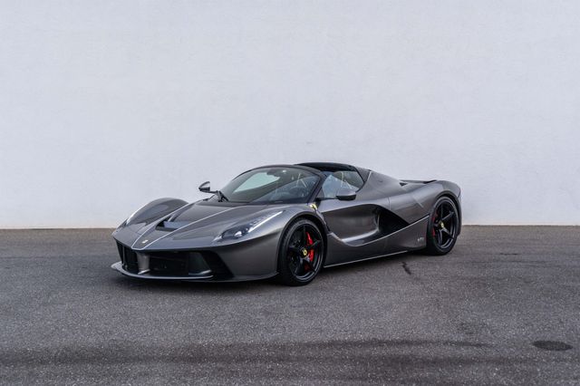 Ferrari ANDERE LaFerrari Aperta