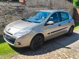 Renault Clio Expression 1.2 16V 75 Expression - Renault Clio: Expression 16v