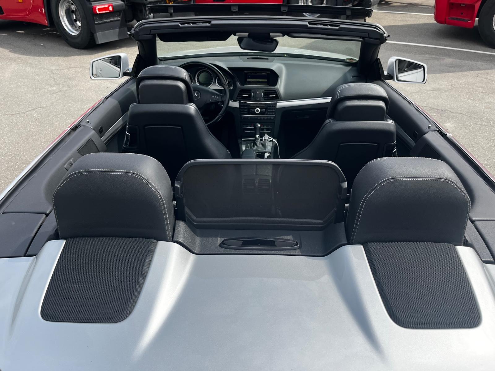Mercedes-Benz E 220 Cabriolet E 220 CDI BlueEFF. AVANTGARD...
