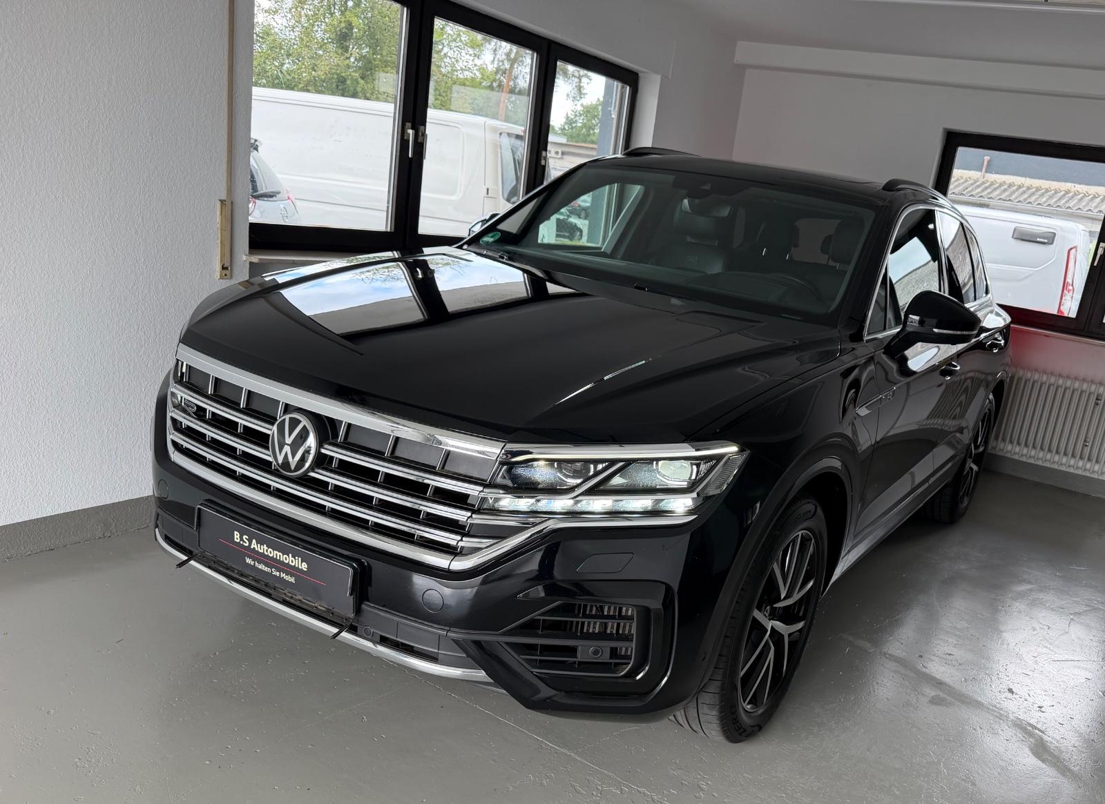 Volkswagen Touareg 3.0 TSI R-Line 4Motion Digital 360° LED