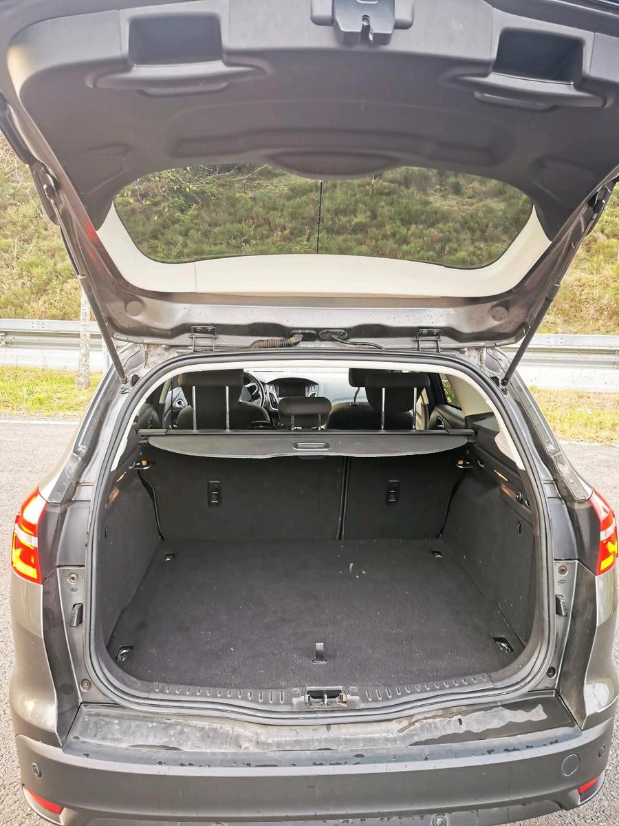 Ford Focus 2015 — photo 12