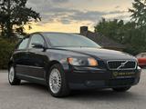 Volvo S40 Lim. 2.4 Kinetic KLIMA - 8 fach bereift - Volvo Gebrauchtwagen von 2005