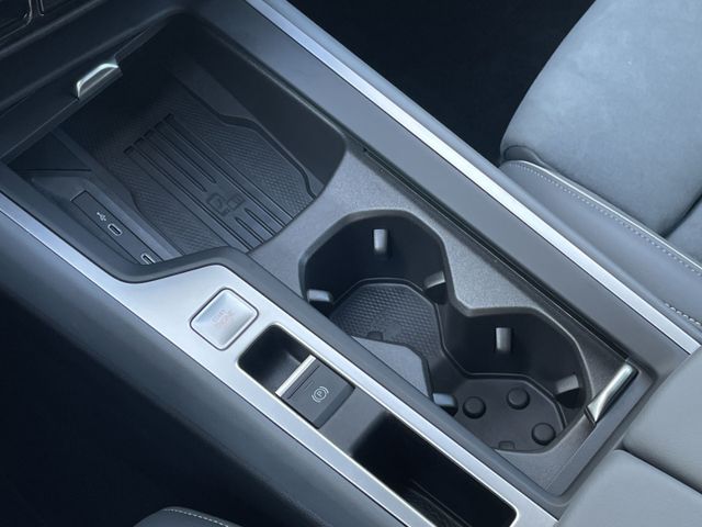 Passat Variant 1.5 eTSI Business AHK/Kamera/Navi
