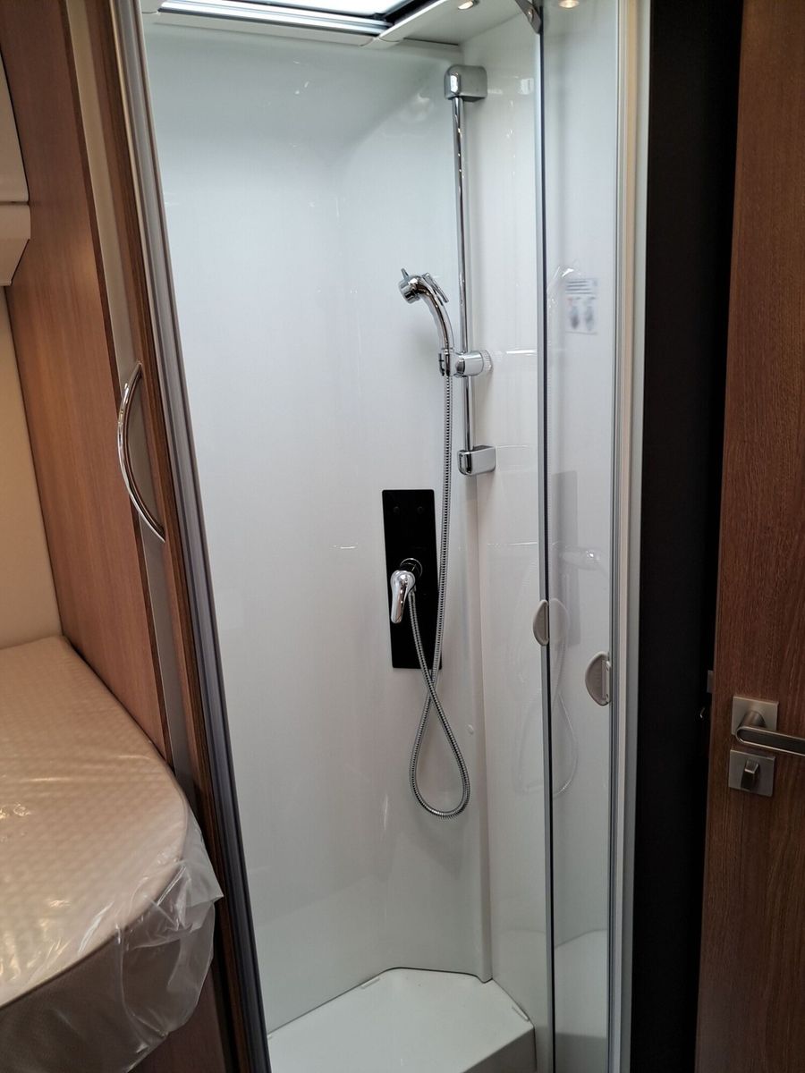 Fahrzeugabbildung Carthago C2-tourer I 145 RB LE comfort Navi, TV, Markise