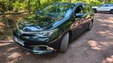 Toyota Auris Touring Sports Touring Sports Hybrid 1... - schwarze Toyota Auris Touring Sports