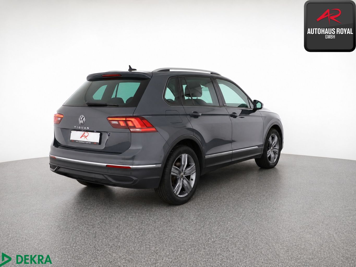 Volkswagen Tiguan 2.0 TDI R LINE 19Z. STANDHZ,360° KEYLESS foto 5