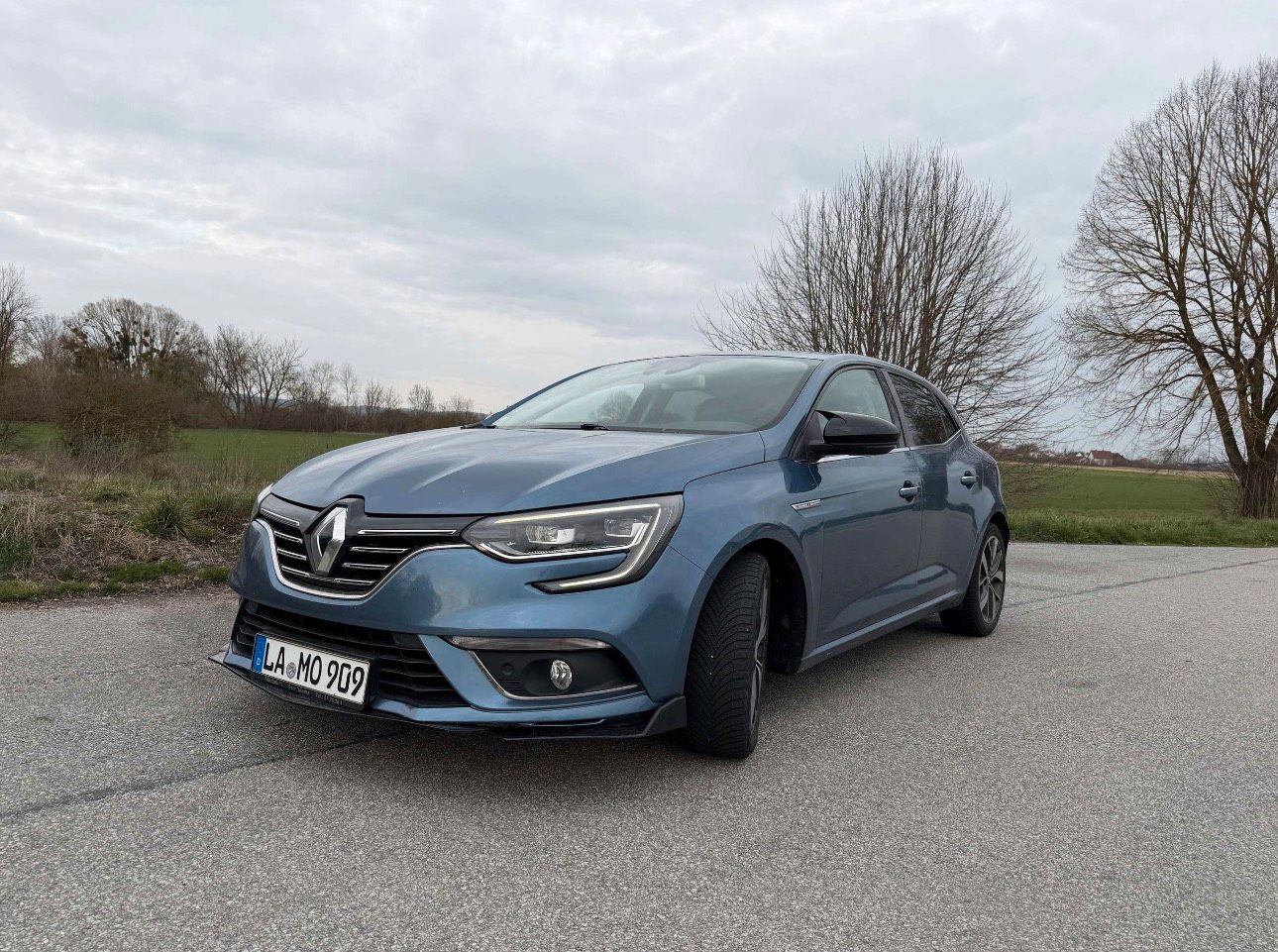 RENAULT Megane