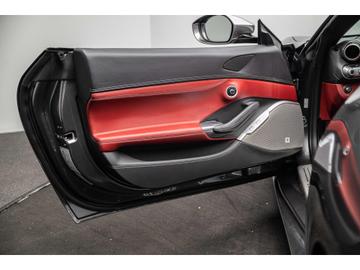 صورة مصغرة 20 لـ 2018 Ferrari PORTOFINO
