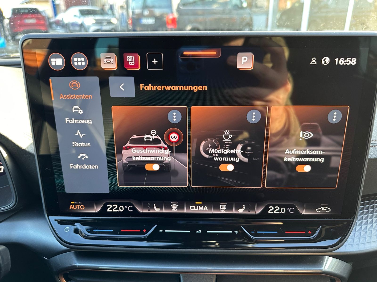 Fahrzeugabbildung CUPRA Formentor 1.5 eTSI DSG ACC/LED/APP/GJR/SHZG