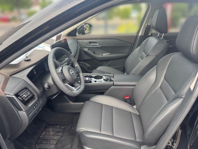 Fahrzeugabbildung Nissan X-TRAIL 1.5 VC-T e-4ORCE 213 PS 4x4 Tekna 5 Sitz