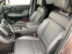 Santa Fe 1.6 T-GDI Hybrid 176 kW 4WD Calligraphy – Bild 11