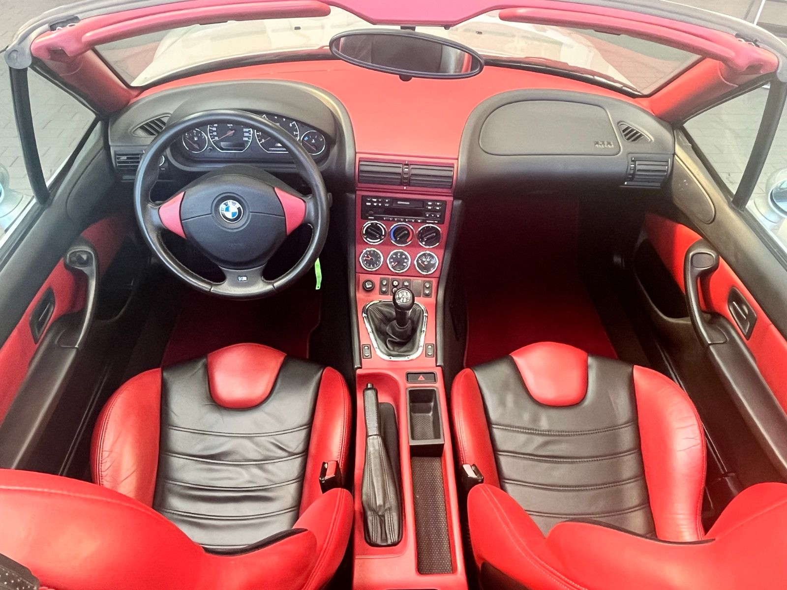 Fahrzeugabbildung BMW Z3 M Sportwagen Cabrio