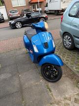 Vespa GTS 125 Super mit Bitubos vo.+hi. + Remus  - Vespa Motorräder in Duisburg