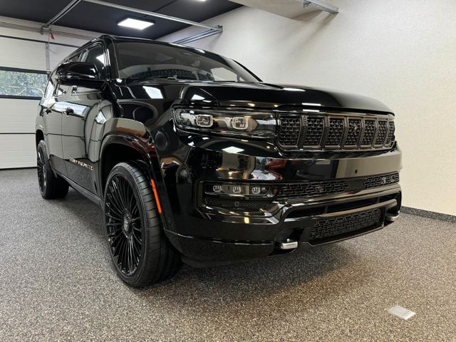 Jeep GRAND WAGONEER SER. III BLACK LINE-24"6.4L V-8 .