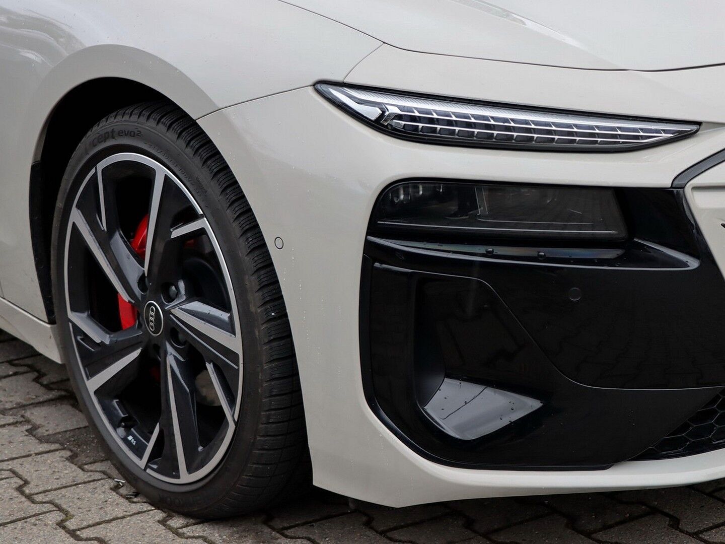 Audi A6 e-tron - Bild 6