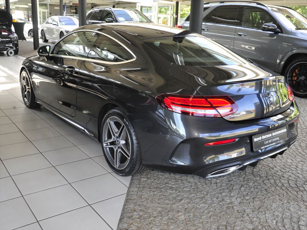 Mercedes-Benz C 200 COUPE AMG KAMERA LED NAVI PDC PANO KEYLESS foto 6