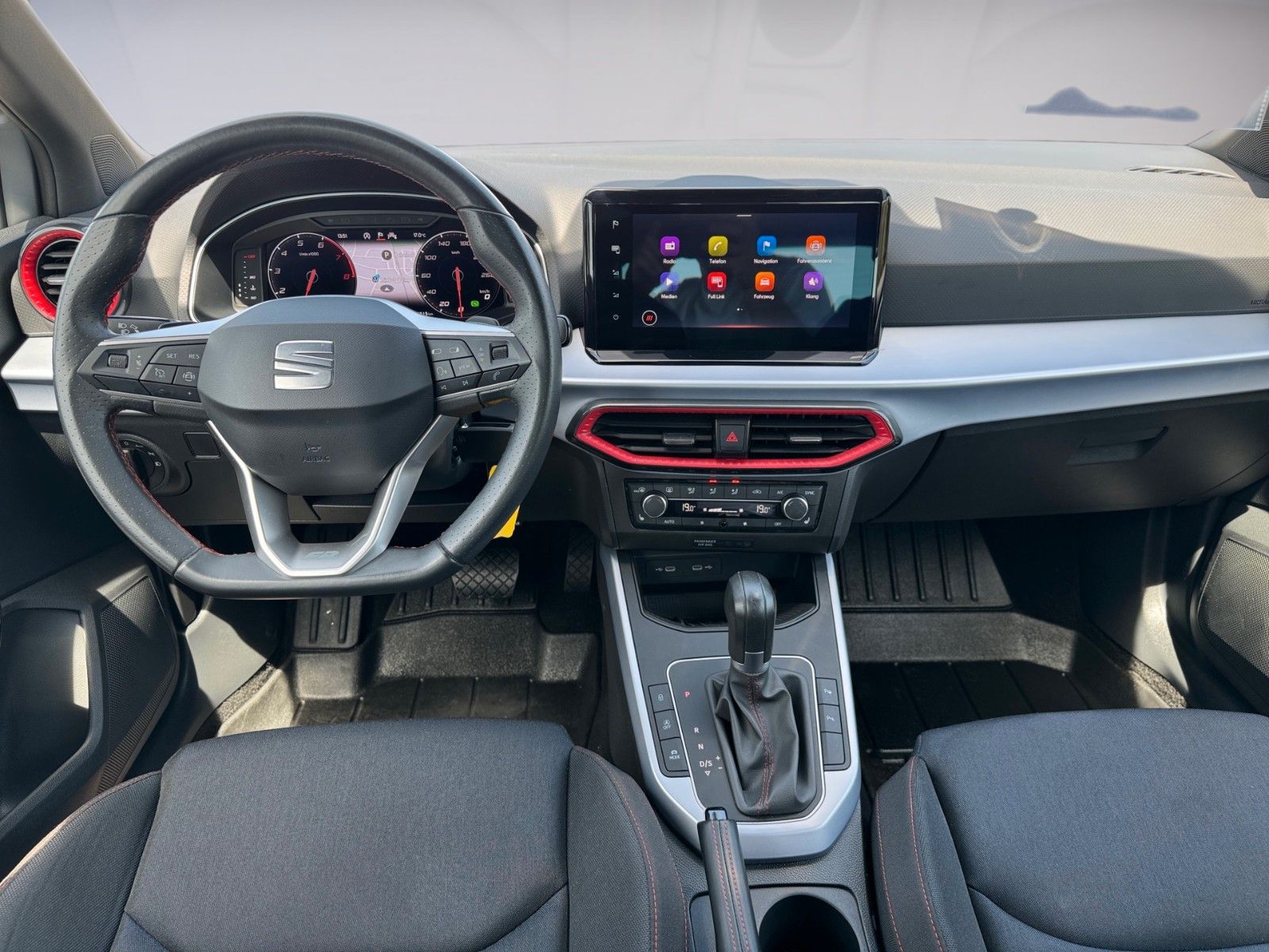 Fahrzeugabbildung SEAT Arona FR 1.5 TSI