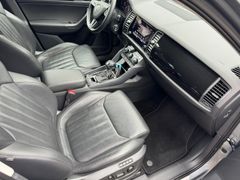 Fahrzeugabbildung Skoda Kodiaq L&K 4x4 2.0 TDI DSG - AHK*360*NAV*LEDER!!
