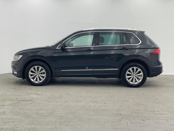 Volkswagen Tiguan - 11