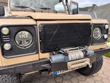 Land Rover Defender 110 Td5 mit Umbau zum Reisemobil - Land Rover Defender: Beige