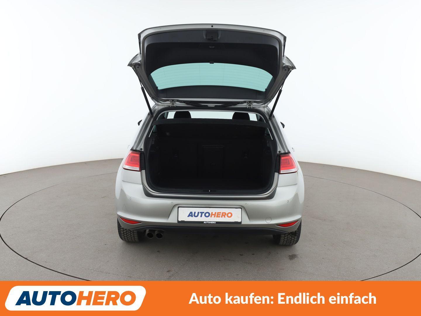 Volkswagen Golf VII 1.4 TSI Lounge BlueMotion Tech Aut.