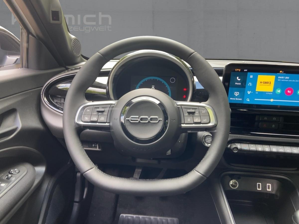Fiat 600 Street 1,2|100PS|Carplay|Klimaaut.|Sitzh.|18
