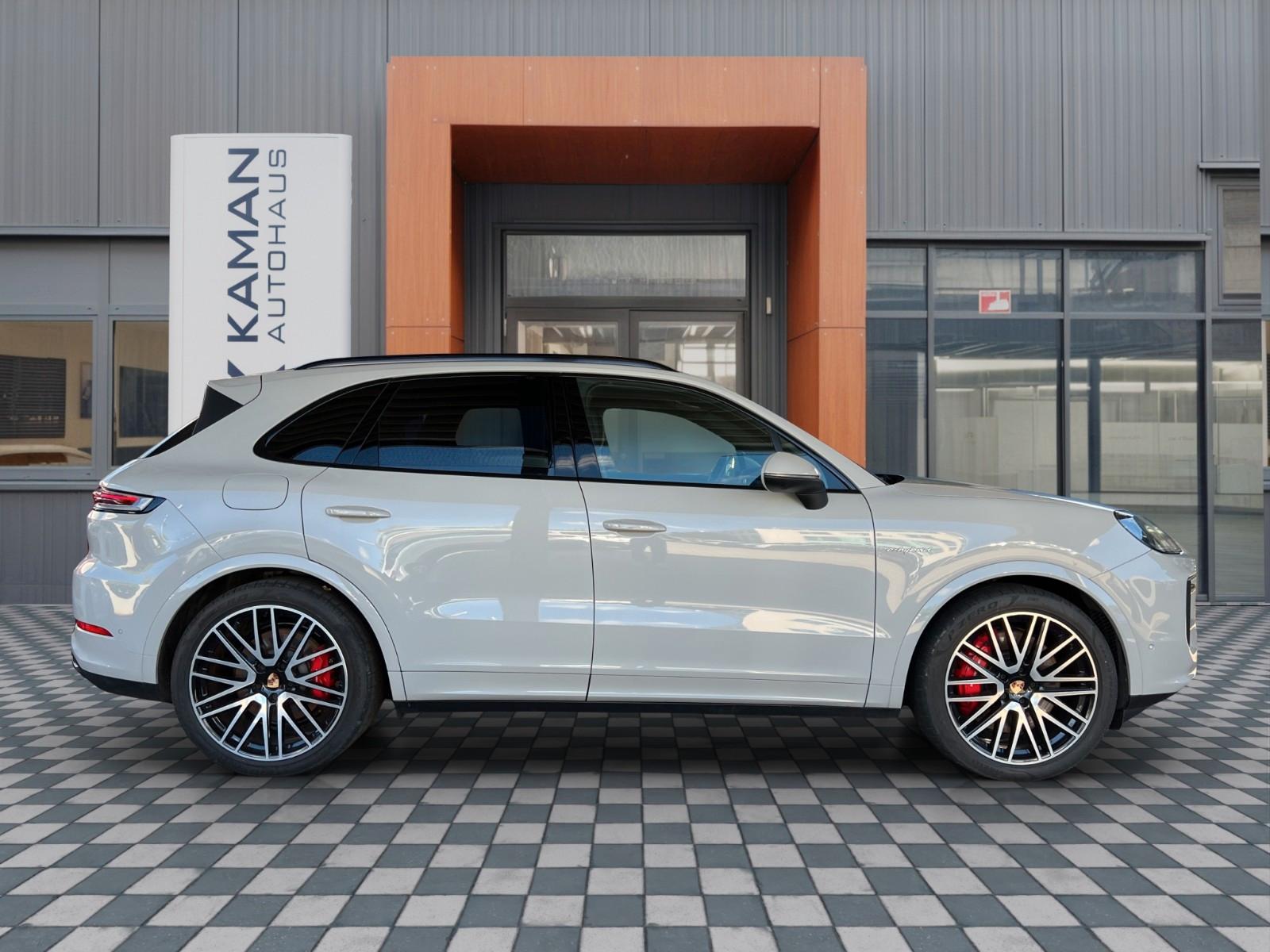 Porsche Cayenne S E-Hyb Sport Design 22"Turbo Massage