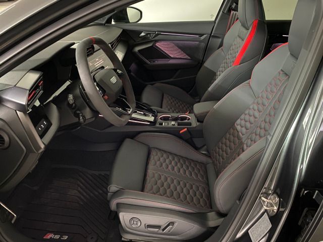 RS3 Limousine 2.5 TFSI quattro S tronic PANO+SON