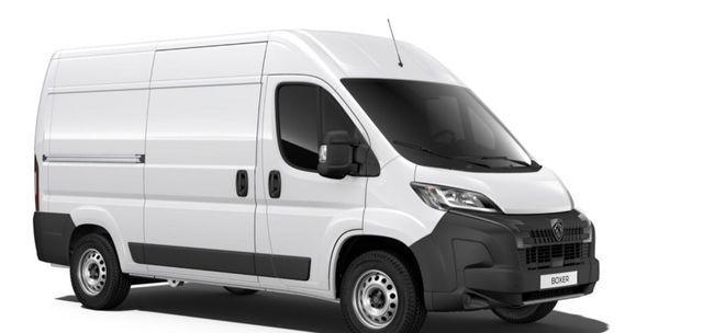 Peugeot Boxer 335 2.2 BlueHDi L2H2 3,5 t Automatik