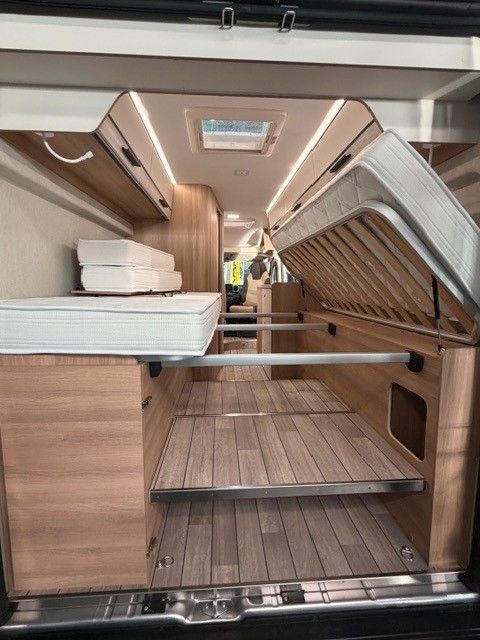 Fahrzeugabbildung Forster Vantasy V 636 EB Vibe Edition *Autom.*Markise*RF