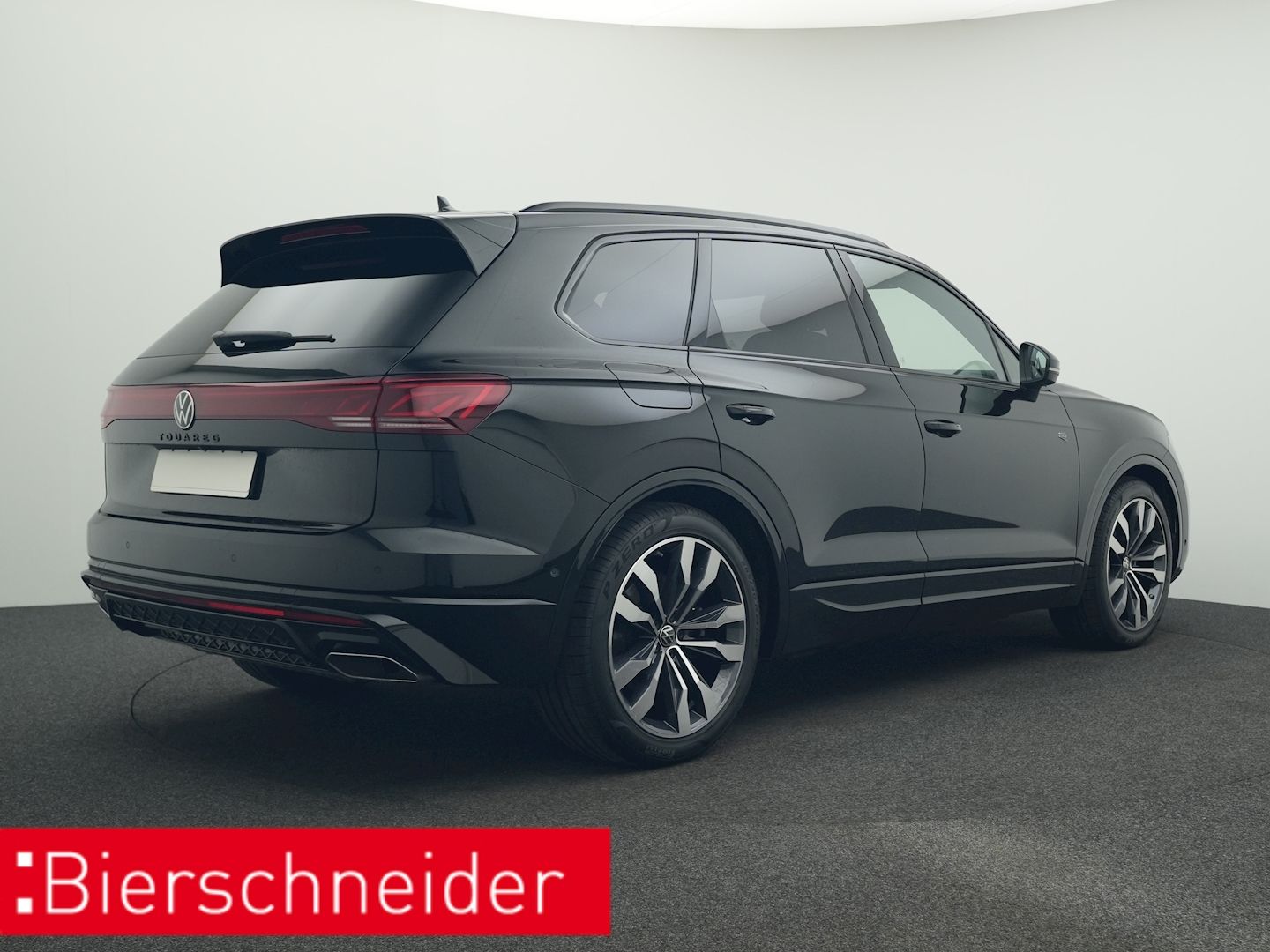 Volkswagen Touareg 3.0 TSI R-Line BLACK-STYLE AHK D foto 3