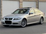 BMW 325i E90 *XENON*TÜV NEU*KLIMA*LEDER* - BMW 325 in Dortmund