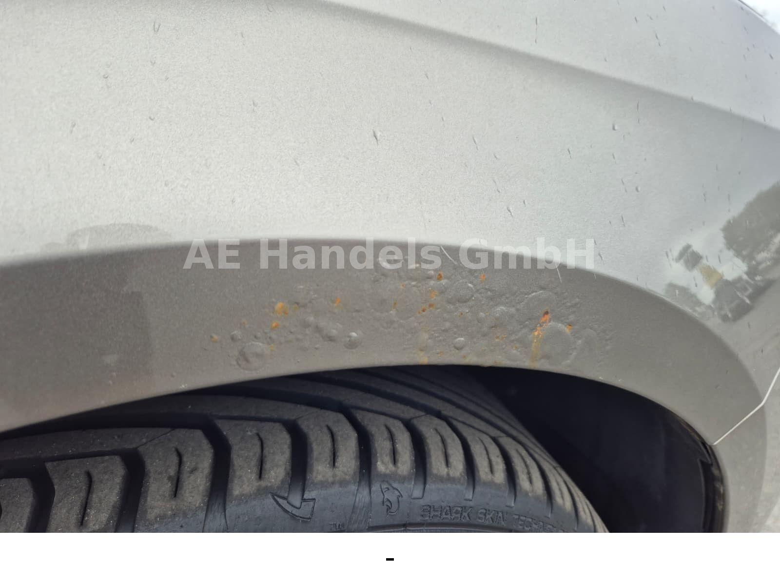 Volkswagen Passat 2012 — photo 15