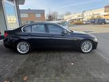 BMW 328i 3 Limousine LuxuryLine*Head-up*KeyLess*AHK - BMW 328 Gebrauchtwagen