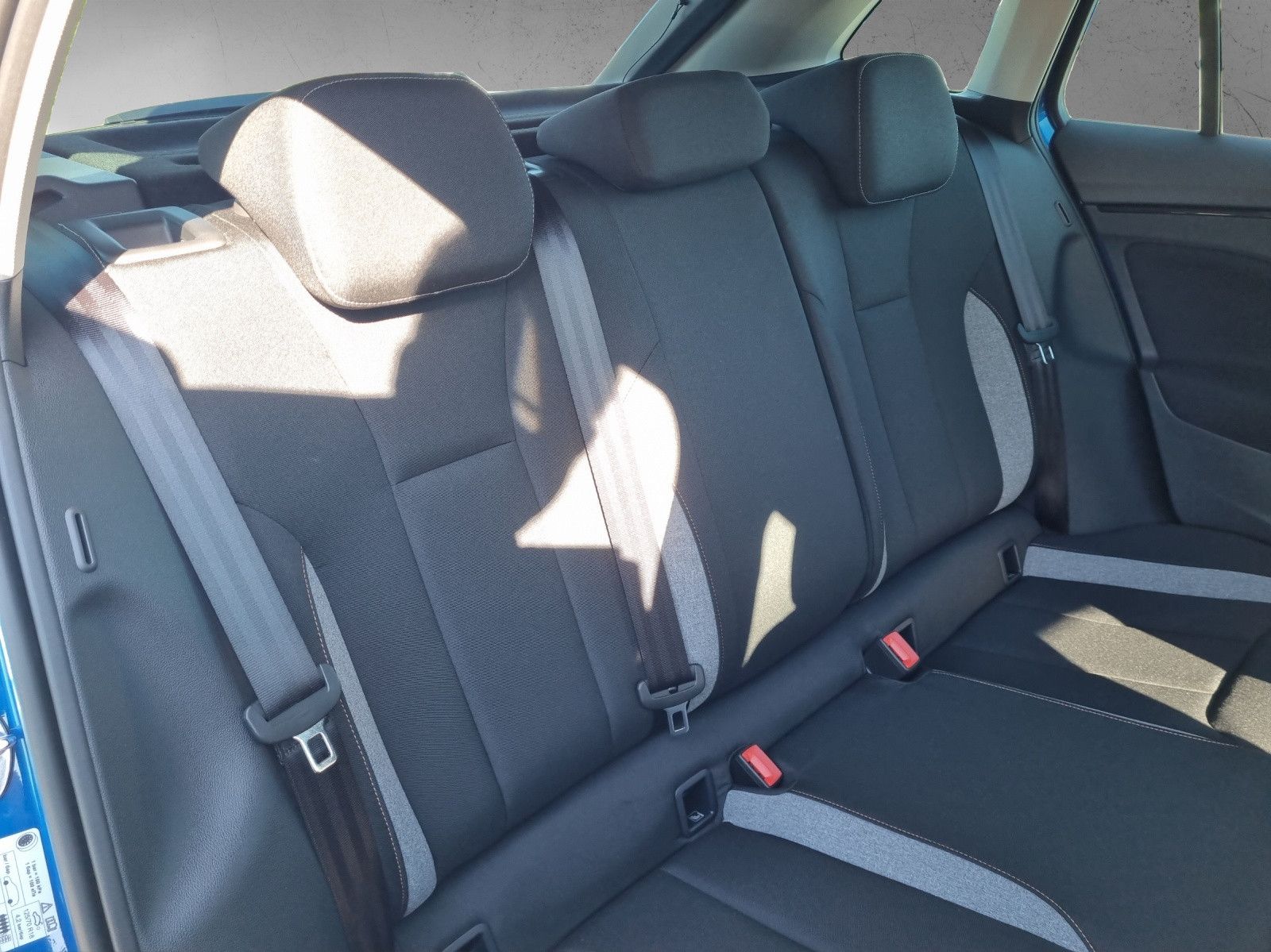 Fahrzeugabbildung SKODA Scala Tour 1,0 TSI 85KW/115PS AHK Fahrassi+