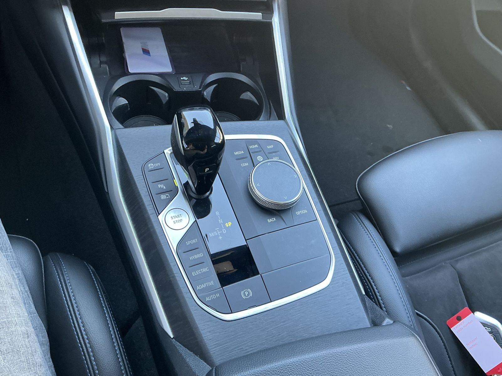 BMW 320 e M-Sport Leder Navi dig. Cockpit LED PDCv+H foto 12