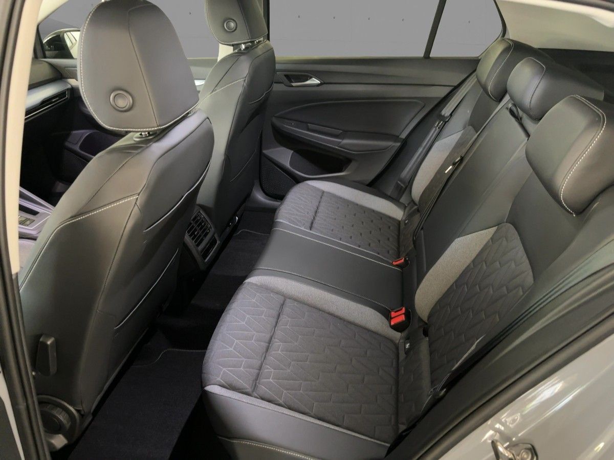 Volkswagen Golf - Bild 9