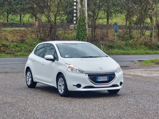 Peugeot 208 PureTech 82 5 porte Allure 2014 E-B5