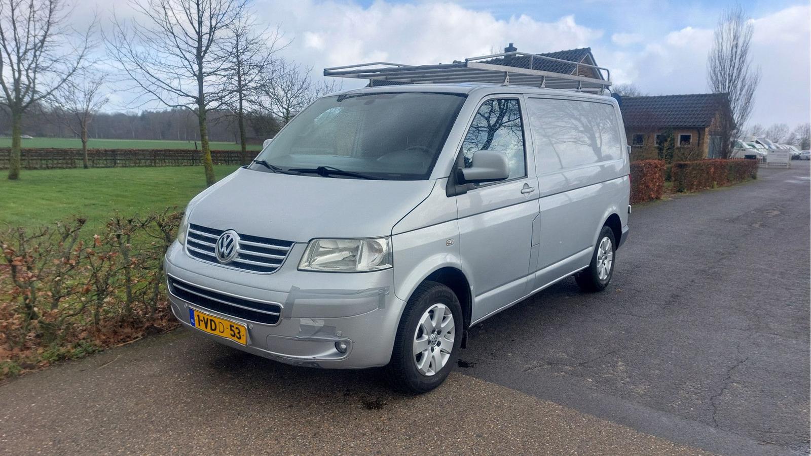 Volkswagen Transporter 2.5 TDI 300 AIRCO BJ 2009 Kasten