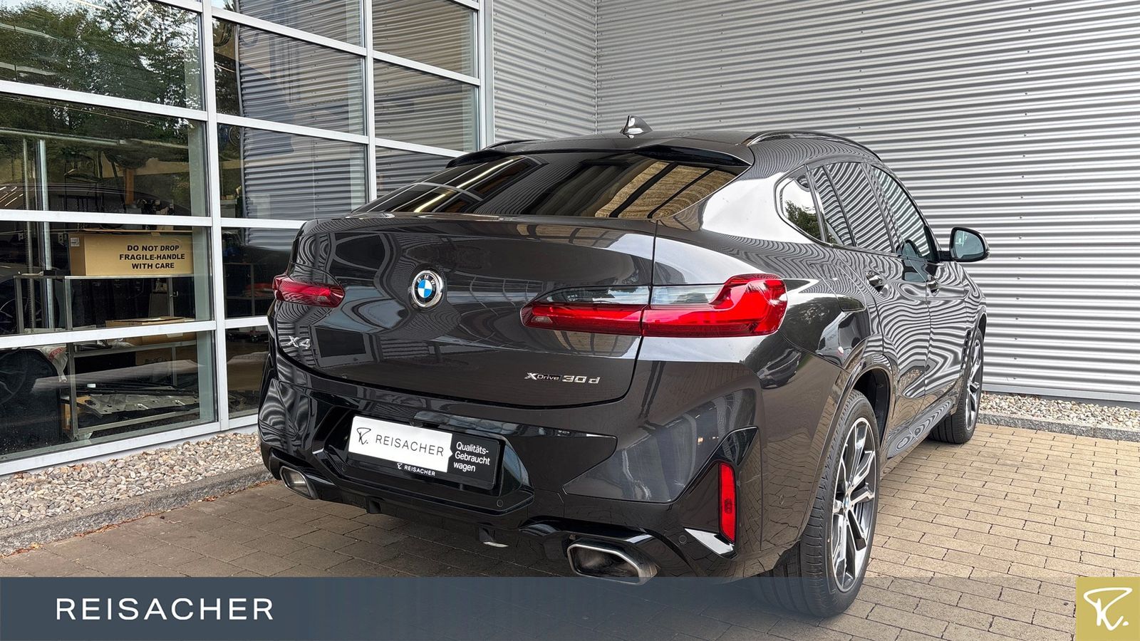 BMW X4 xDrive 30d A M-Sport Pano AHK Leder HUD Laser foto 2