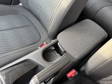 Peugeot 308 1.6 HDI SW Active|Navigation|PDC|Tempomat