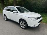 Mitsubishi Outlander 2.0 Intense+ - Mitsubishi Outlander Intense mit Benzin-Antrieb