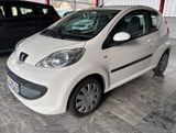 Peugeot 107 Filou Klima Radio - Peugeot 107 aus 2008